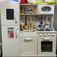Cucina in legno per bambini