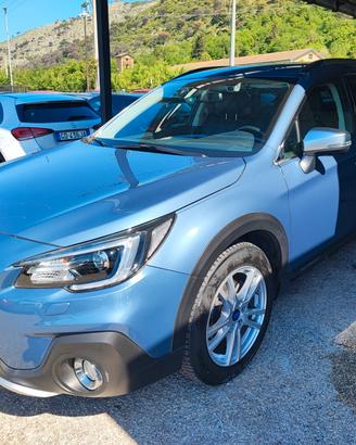 Subaru OUTBACK 2.5i Lineartronic Premium GPL