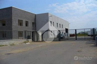 CAPANNONE A CASOREZZO