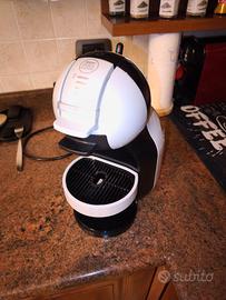 Macchina Caffè Dolcegusto Nescafé+ Capsule
