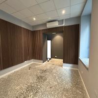 Cabina professionale - salone Milano Corso Venezia