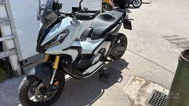 Honda xadv