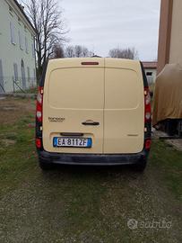 renault kangoo usato