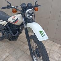 YAMAHA XT 250 FAMOSA PER IL FILM RAMBO 