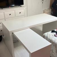 Scrivania bianca IKEA