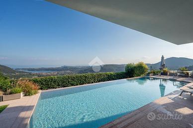 VILLA SINGOLA A SALÒ