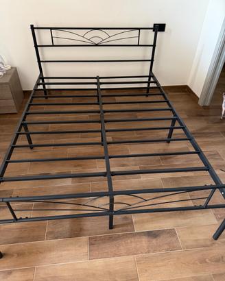 Struttura letto in ferro