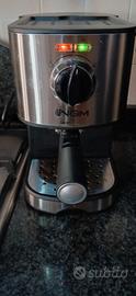 macchinetta da caffè con cialde e macinato 