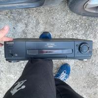 VHS sony videoregistratore