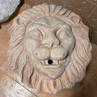 Terracotta leone