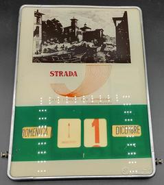 Calendario perpetuo Strada vetri curvati vintage