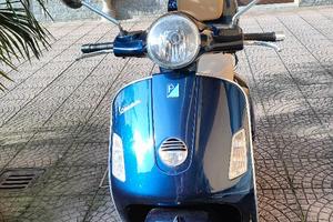 Vespa 125 gts