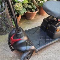 Scooter elettrico per disabili