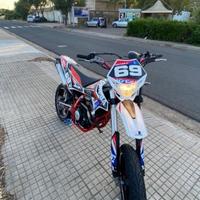 BETA 4T LC R limited edition motard 2019