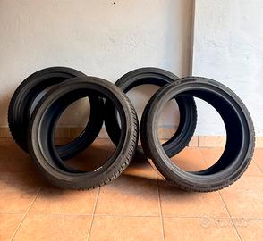 Set Bridgestone Blizzak 6 225 40 R18 92V