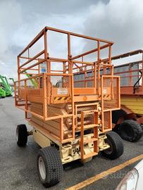 Verticali elettiche Sky jack 12 metri lavoro