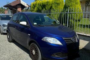 LANCIA Ypsilon Elefantino