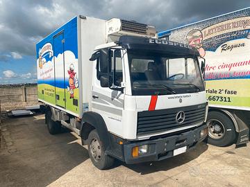 Mercedes-benz 817/31 frigorifero