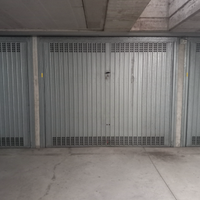 Box interrato, mq 15 , luce e presa corrente