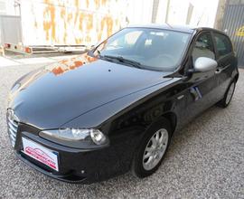 ALFA ROMEO 147 1.9 JTD (120) 5 porte Progression