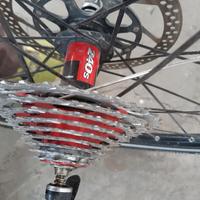 Mozzi DT SWISS 240S - + Ruote e dischi SHIMANO XT