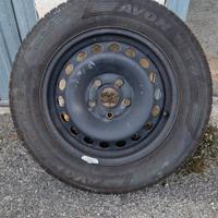 cerchi in ferro da 15 VW con gomme