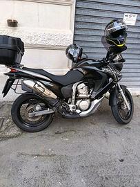 Honda transalp 700