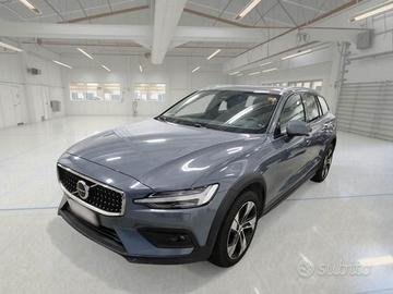 Volvo V60 Cross Country 2.0 B4 Ultimate Awd Auto