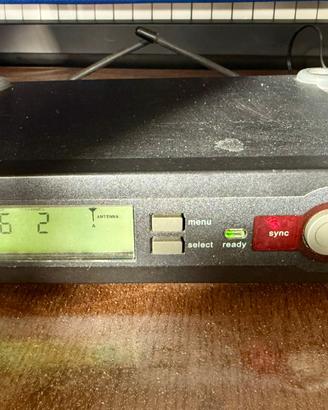 Shure SLX4 + SLX1 Sistema Radiomicrofono Wireless