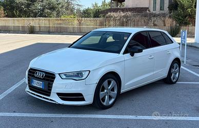 Audi a3 2014 1.6tdi 116cv s-tronic
