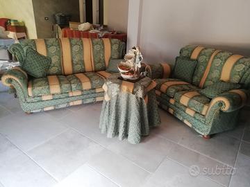 divani 3/2 posti