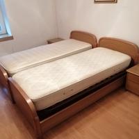2 letti singoli con armadio