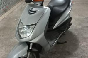 yamaha cygnus x 125 anno 2005