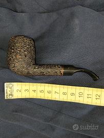 pipa da collezione marcata in radica artigianale