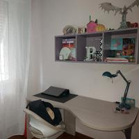 Cameretta a ponte +2 letti +scrivania + librerie