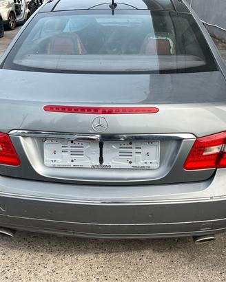 POSTERIORE COMPLETO MERCEDES CLASSE E COUPE 2010