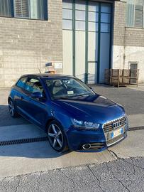 Audi a1 105cv AMBITION *NEOPATANTATO*