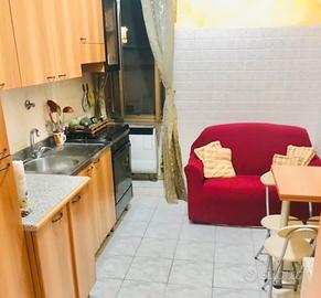 TUSCOLANA TRiLOCALE ARREDATO CON POSTO AUTO