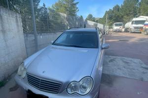 Mercedes classe C 220 anno 2002