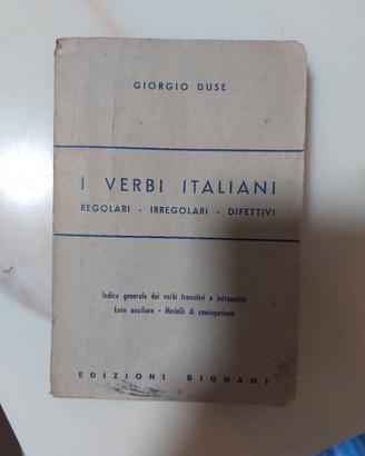 libro tascabile I VERBI ITALIANI 