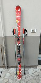 Sci completi di racchette e borsone