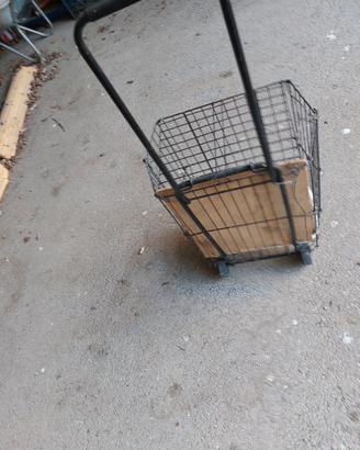 TRASPORTINO PER GATTI E CAGNOLINI