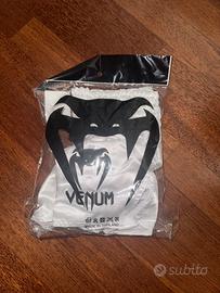 Kit Venum
