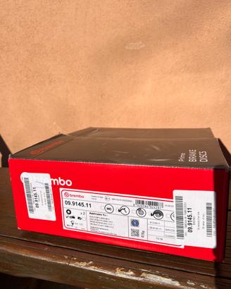 Dischi Brembo Assale anteriore diametro 288.