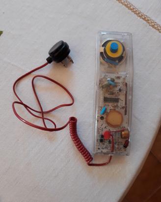 Telefono trasparente 