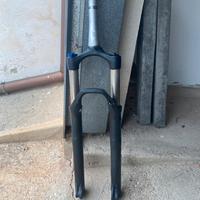Forcella rockshox