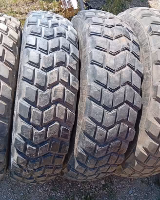 gomme 9.00 r16