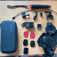 Gopro hero 8 black con accessori