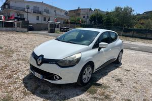 Renault Clio 1.2 75CV 5 porte Life