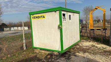 Box coibentato uso servizi igienici